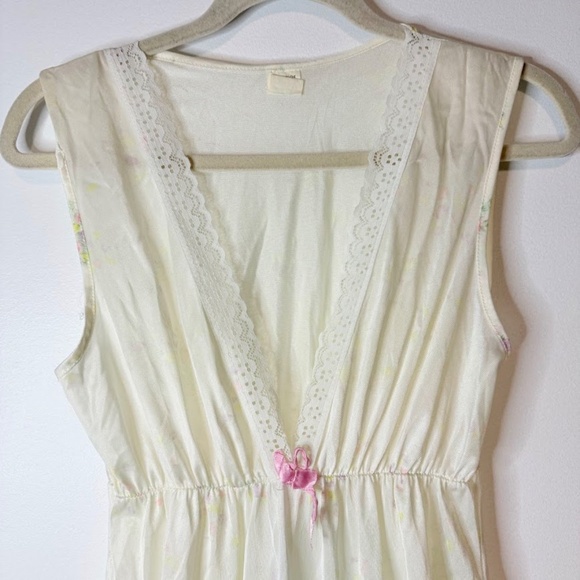 Vintage Long Nightgown Robe Set Lace Trim Floral Romantic 80s - Picture 2 of 13